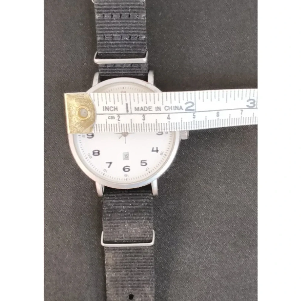 Columbia Silver Tone Analog Mens Watch Round White Face Black Fabric Band #W5172